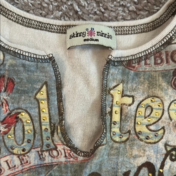 Y2K vintage Graphic Sleeveless Top - Picture 4 of 9